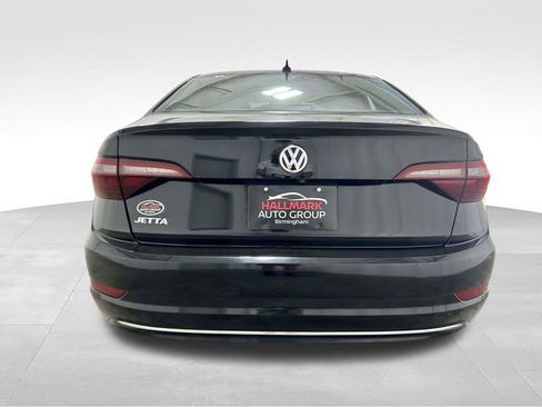 Used 2021 Volkswagen Jetta S w/ Driver Assistance Package FWD image 3