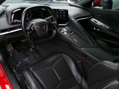 Used 2021 Chevrolet Corvette Stingray Coupe w/ 1LT RWD image 6