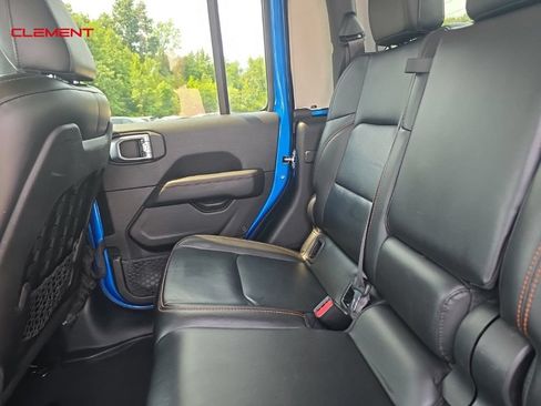 Used 2021 Jeep Gladiator Mojave AWD/4WD image 22