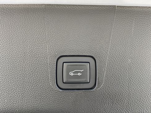 Used 2024 Chevrolet Traverse High Country w/ LPO, Floor Liner Package image 29