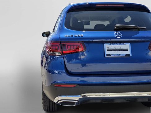 Certified 2022 Mercedes-Benz GLC 300 image 11