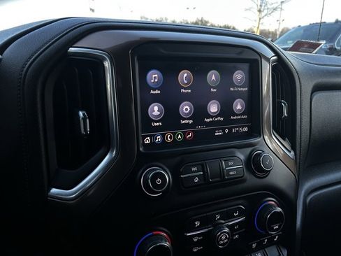 Used 2019 Chevrolet Silverado 1500 High Country image 21