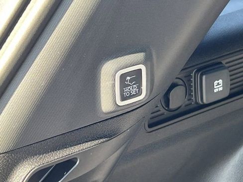 Certified 2024 Jeep Grand Cherokee Limited w/ Luxury Tech Group II image 23