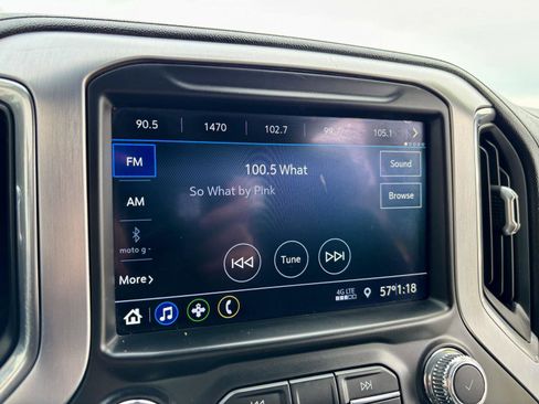 Used 2021 GMC Sierra 2500 SLE w/ SLE Value Package; image 14