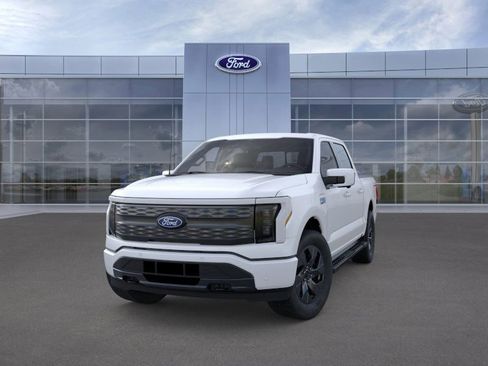 New 2025 Ford F150 Lightning Lariat image 2