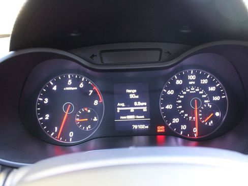 Used 2016 Hyundai Veloster Rally Edition image 24