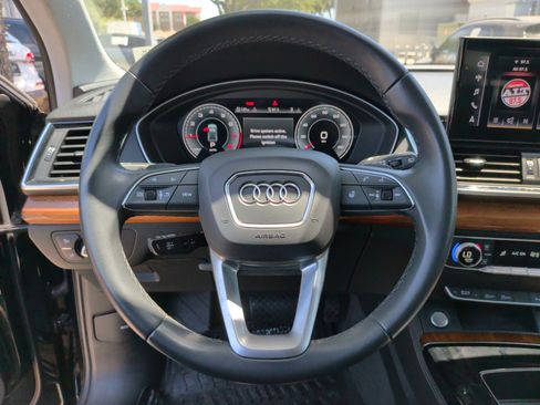 Used 2021 Audi Q5 2.0T Premium Plus w/ Premium Plus Package AWD/4WD image 7
