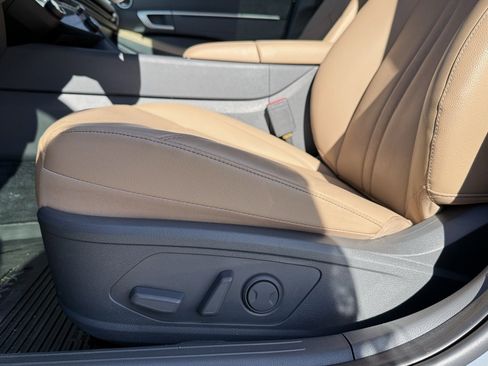 Used 2024 Hyundai Sonata Limited image 10