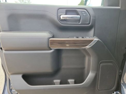 Certified 2021 Chevrolet Silverado 1500 RST image 16