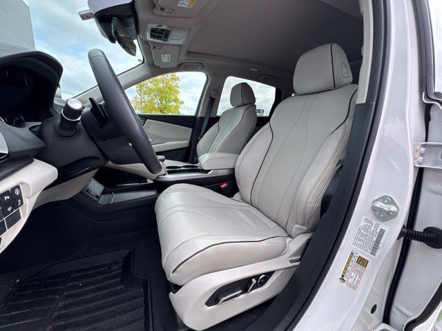 Used 2026 Acura RDX w/ Advance Package AWD/4WD image 9