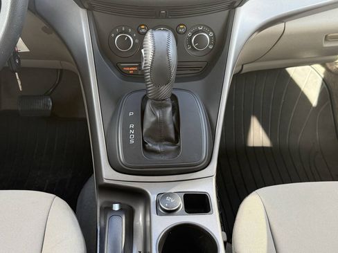 Used 2015 Ford Escape SE FWD image 19