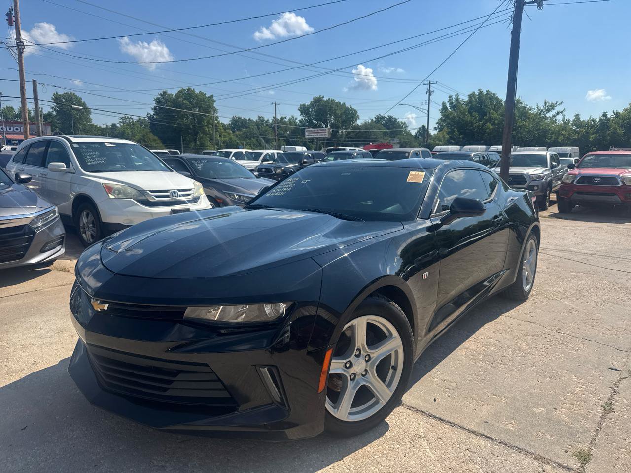 Used 2016 Chevrolet Camaro LT RWD image 28