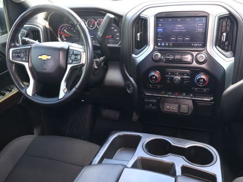 Used 2021 Chevrolet Silverado 1500 LT AWD/4WD image 10