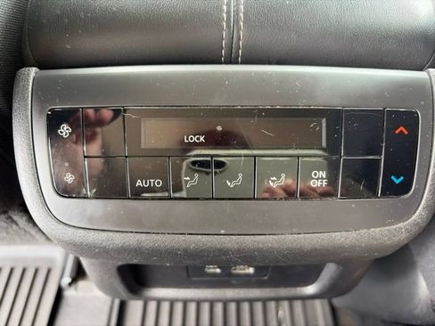 Used 2024 Nissan Pathfinder SV w/ Black Appearance Package FWD image 26