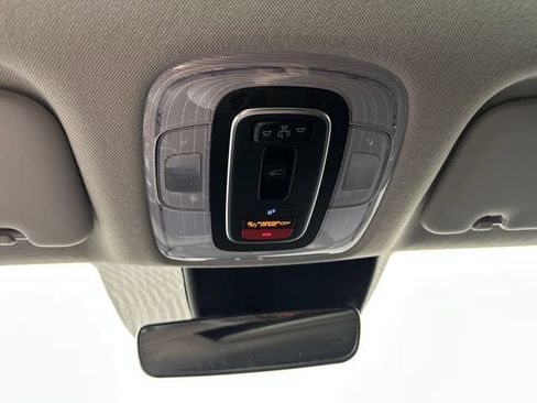 Used 2023 Hyundai Elantra Limited FWD image 24