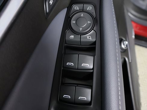 Used 2024 Buick Enclave Premium image 39