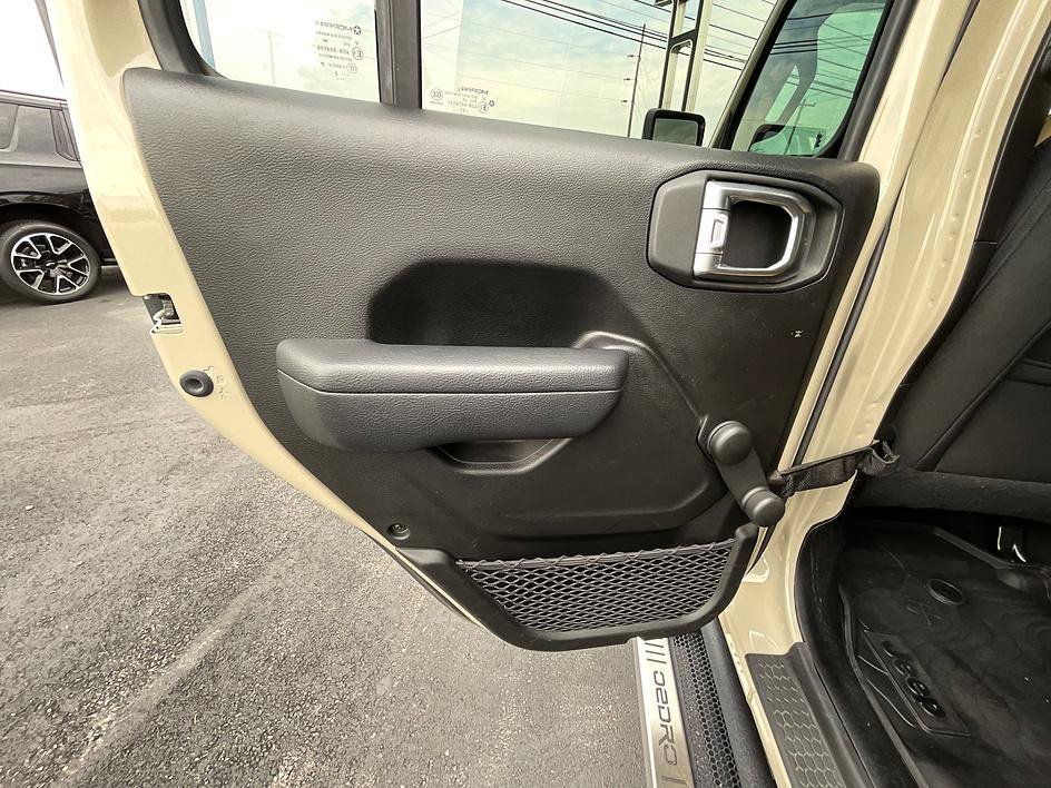 Used 2022 Jeep Wrangler Unlimited Sport AWD/4WD image 24