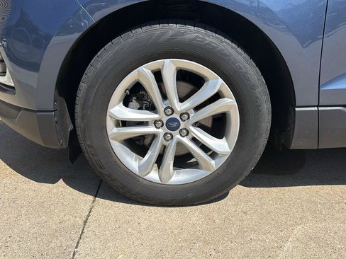 Used 2019 Ford Edge SEL w/ Equipment Group 201A FWD image 29