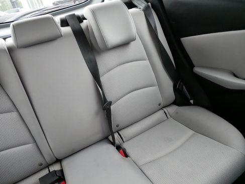 Used 2020 Toyota Yaris LE FWD image 14