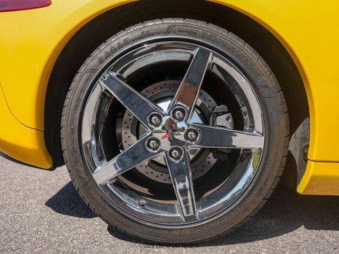 Used 2007 Chevrolet Corvette Coupe w/ Preferred Equipment Group RWD image 84
