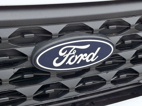 New 2026 Ford Maverick XLT AWD/4WD image 23