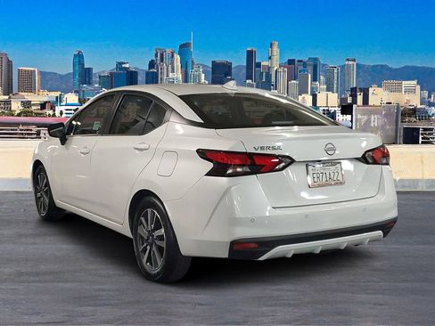 Used 2025 Nissan Versa SV w/ Trunk Package FWD image 5