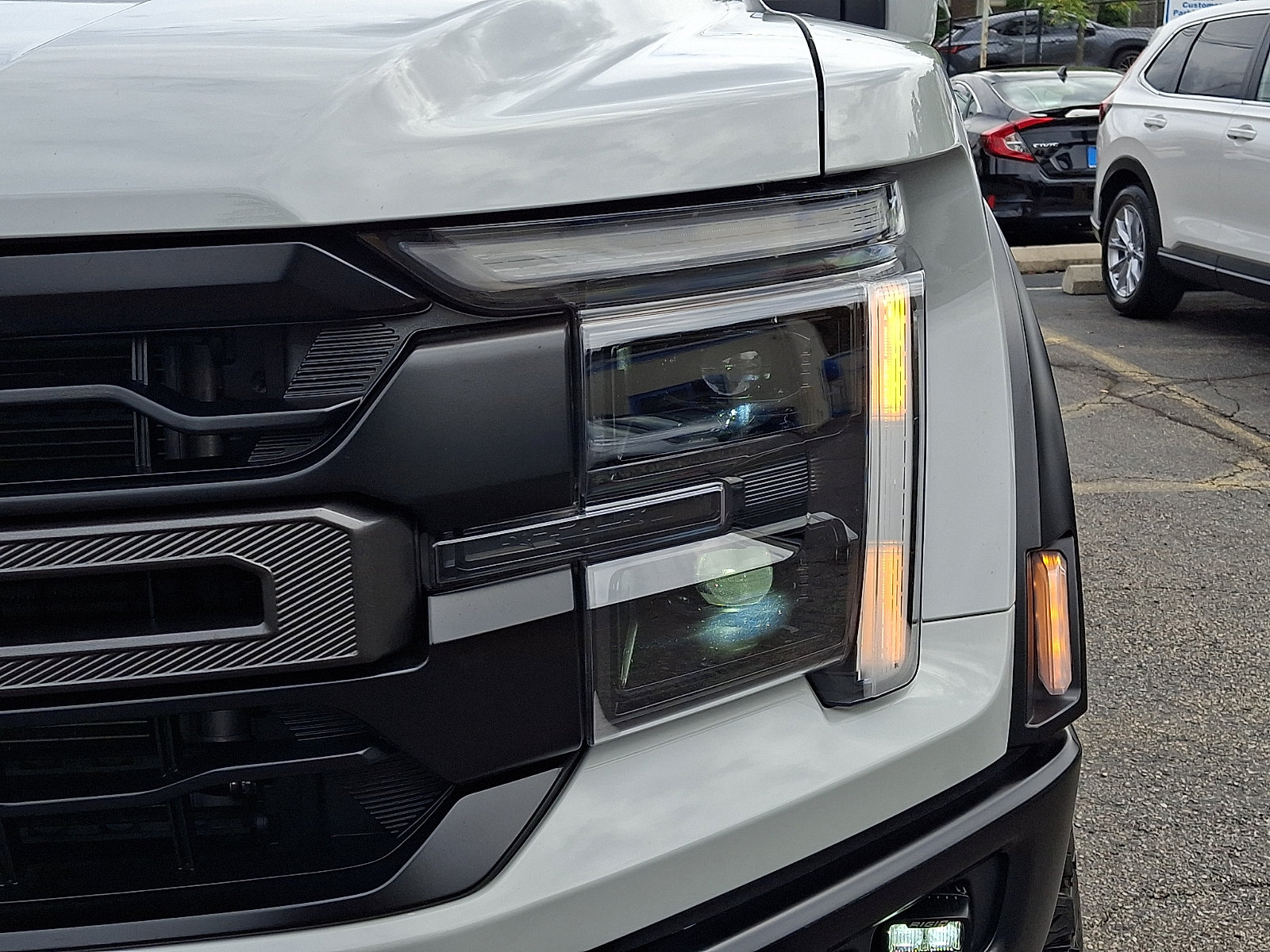 Used 2026 Ford F150 Raptor AWD/4WD image 9
