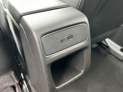 Used 2025 Chevrolet Trax LT w/ Driver Confidence Package FWD image 33
