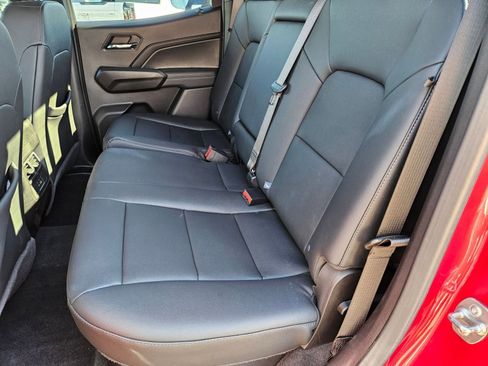 Used 2024 GMC Canyon Elevation w/ Elevation Premium Package image 28