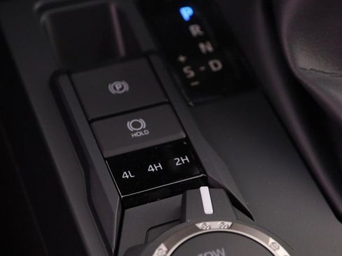 New 2026 Toyota Tacoma SR5 AWD/4WD image 32