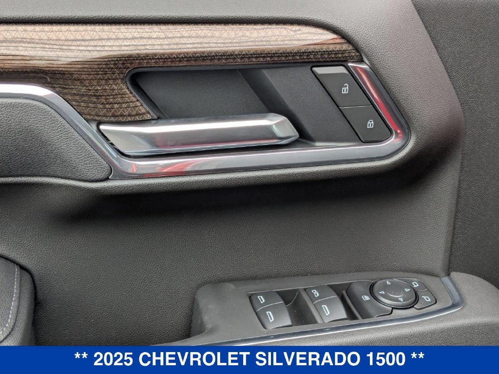 New 2025 Chevrolet Silverado 1500 LT AWD/4WD image 12