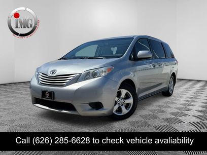 Used 2015 Toyota Sienna LE