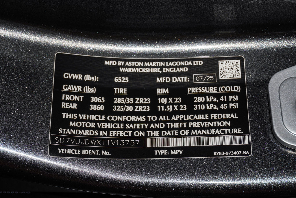 Used 2026 Aston Martin DBX 707 AWD/4WD image 35