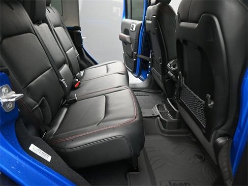 New 2026 Jeep Wrangler Unlimited Rubicon image 37