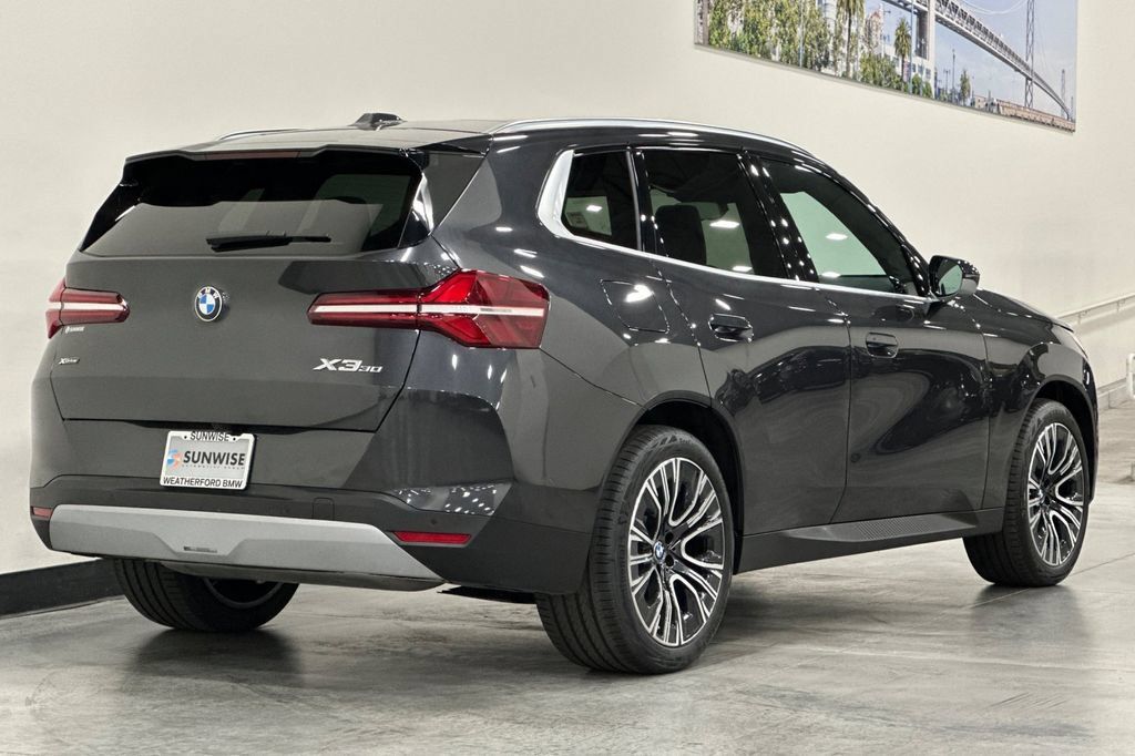 Used 2026 BMW X3 xDrive30i AWD/4WD image 4