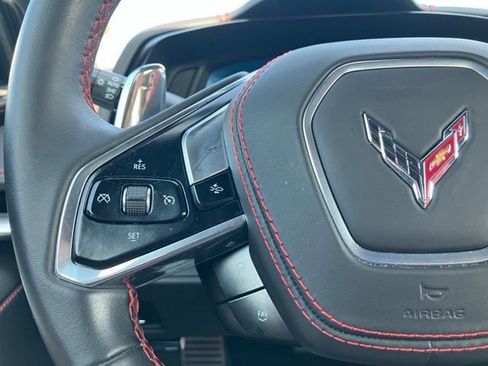 Used 2025 Chevrolet Corvette Stingray Coupe w/ 1LT RWD image 26