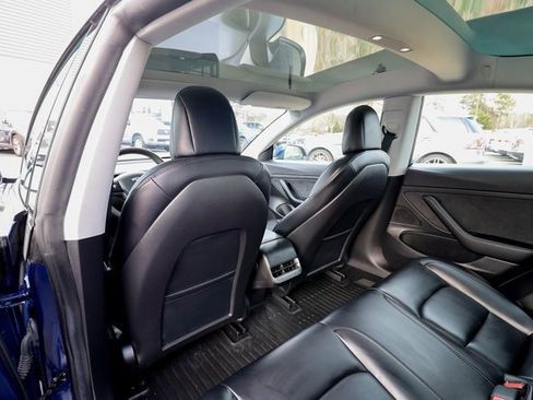 Used 2021 Tesla Model 3 Standard Range Plus image 47