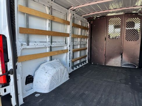 Used 2023 RAM ProMaster 2500 FWD image 18
