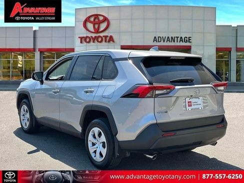 Certified 2025 Toyota RAV4 LE AWD/4WD image 10