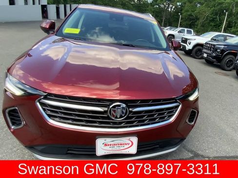 Certified 2022 Buick Envision Essence w/ Technology Package I AWD/4WD image 3