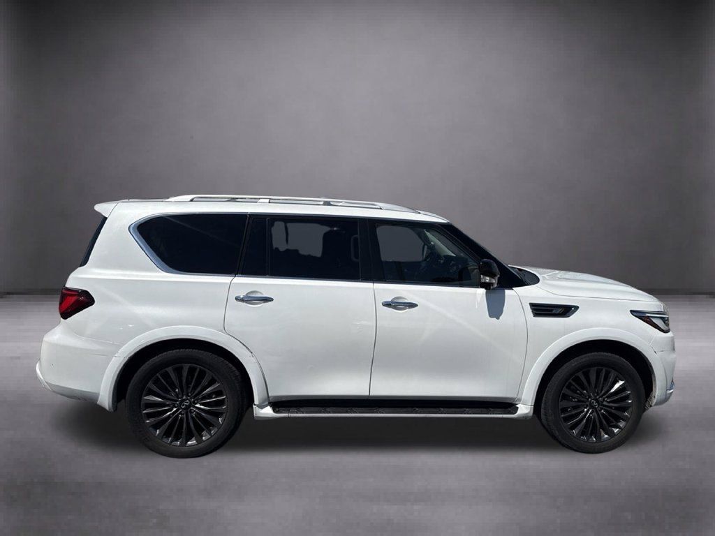 Used 2024 INFINITI QX80 Premium Select w/ Cargo Package AWD/4WD image 3