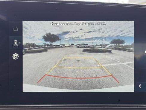 New 2026 Hyundai Elantra Limited image 22