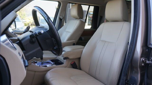 Used 2012 Land Rover LR4 HSE AWD/4WD image 10
