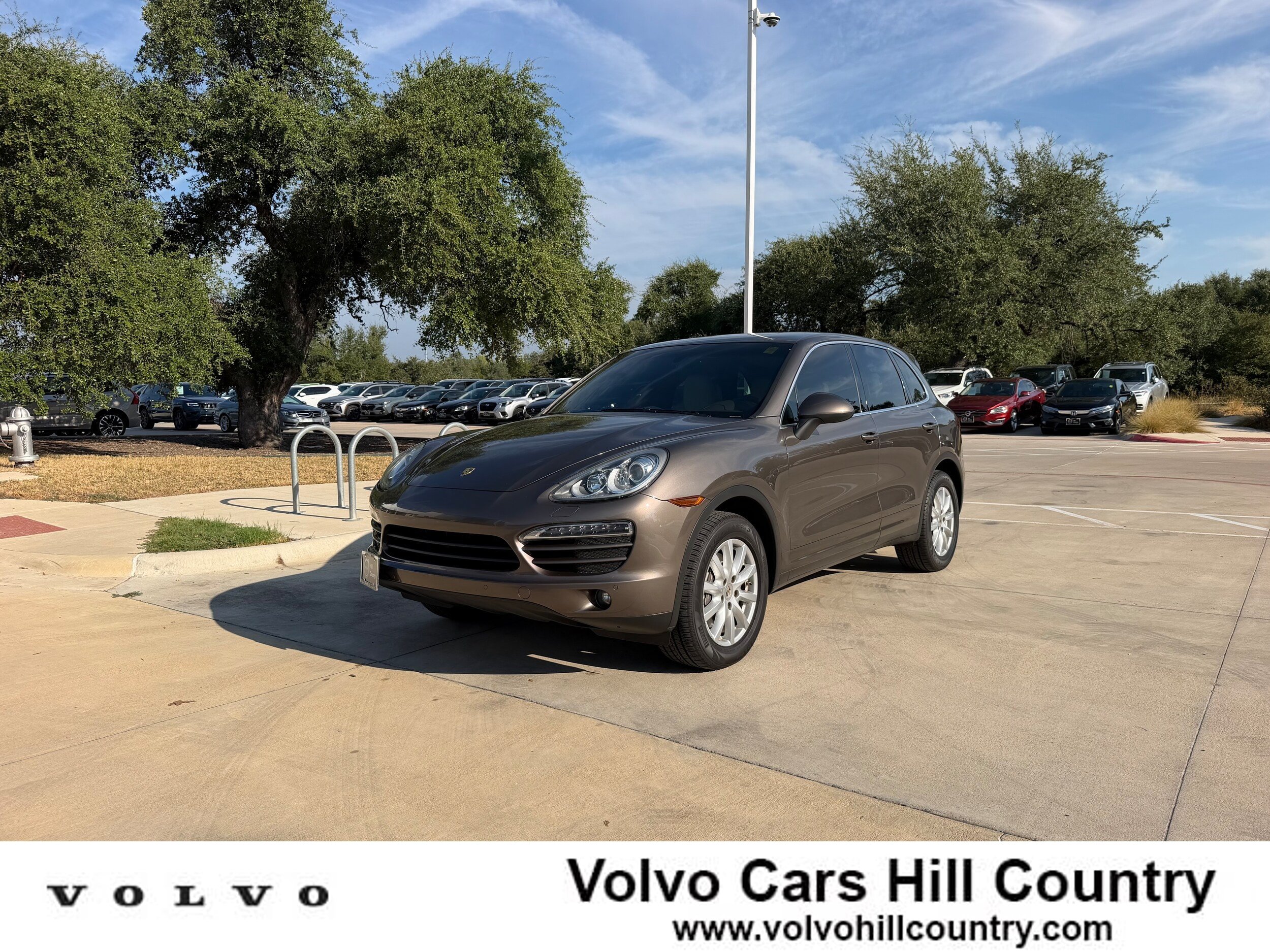Used 2012 Porsche Cayenne AWD/4WD image 1