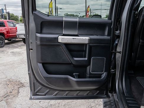 Used 2020 Ford F150 Lariat w/ Equipment Group 502A Luxury AWD/4WD image 11