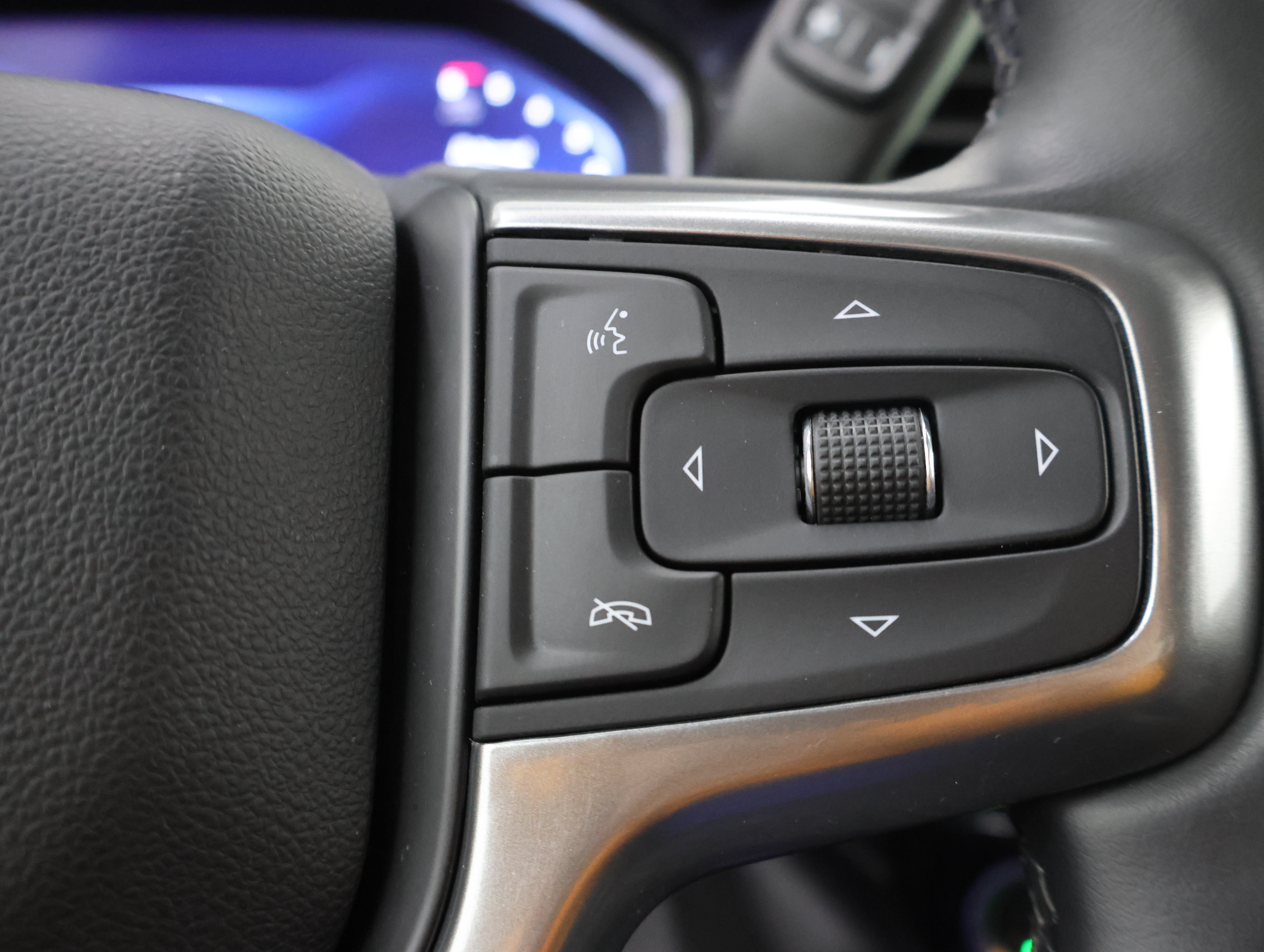 Used 2026 Chevrolet Silverado 2500 LT AWD/4WD image 14