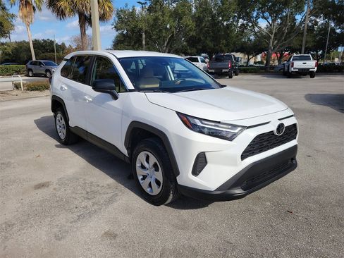 Used 2025 Toyota RAV4 LE image 2
