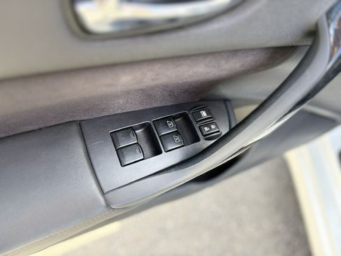 Used 2011 Nissan Maxima 3.5 S FWD image 24