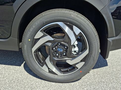 New 2026 Subaru Crosstrek 2.5i Limited AWD/4WD image 5