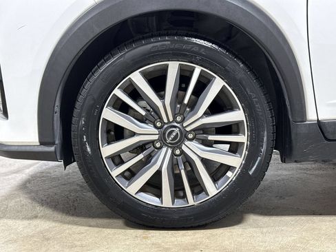 Used 2024 Nissan Kicks SV FWD image 26